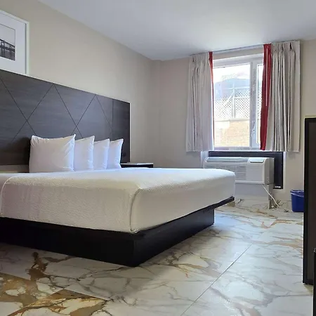 Ramada By Wyndham Brooklyn Empire Blvd Hotel